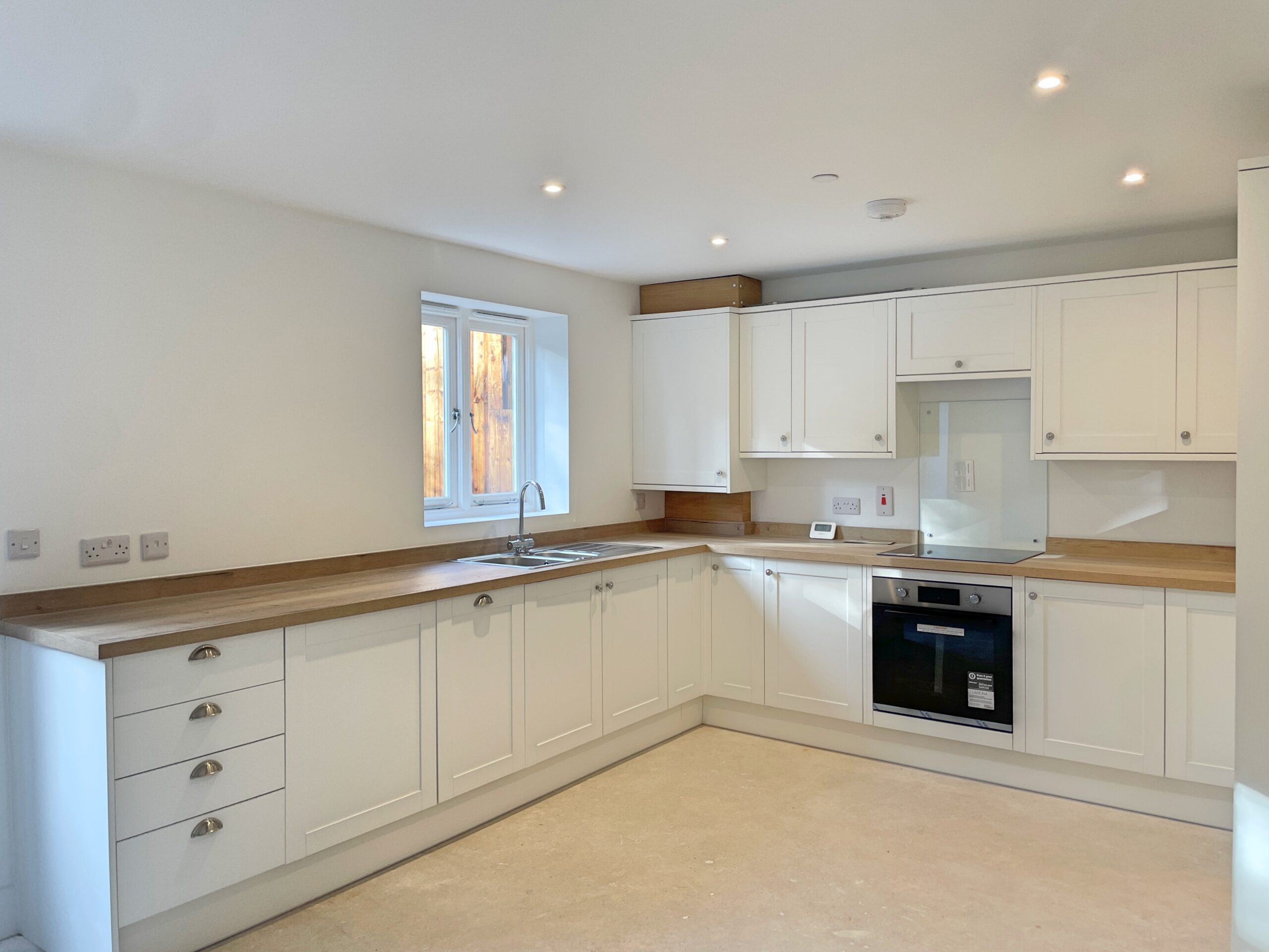 2 and 3 Spread Eagle Mews k