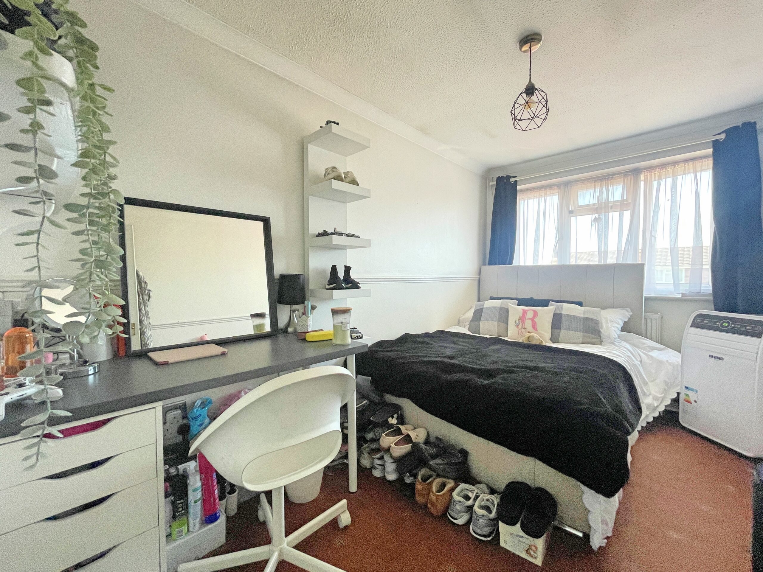 15 Francis Close bed2
