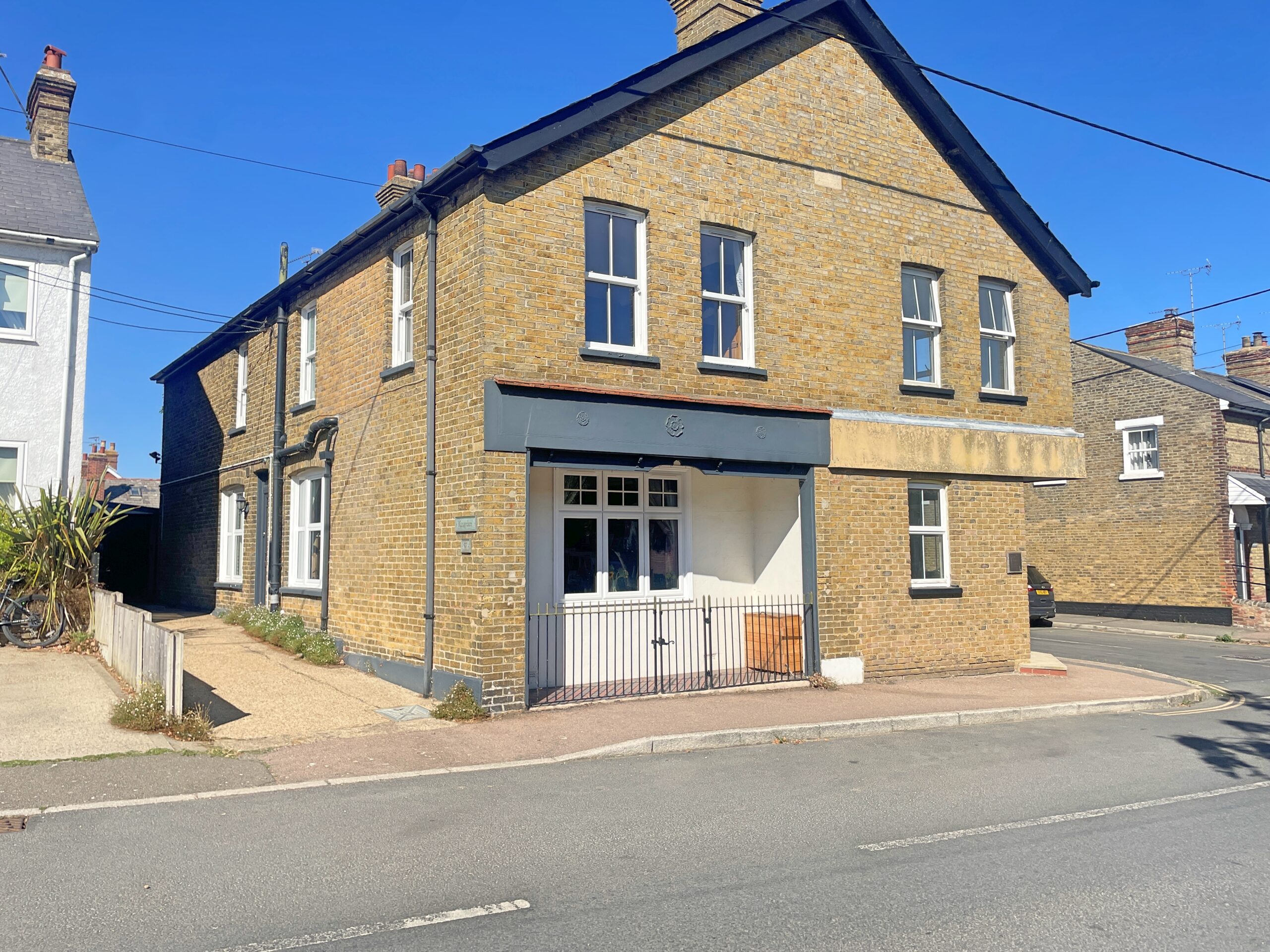67 East Street