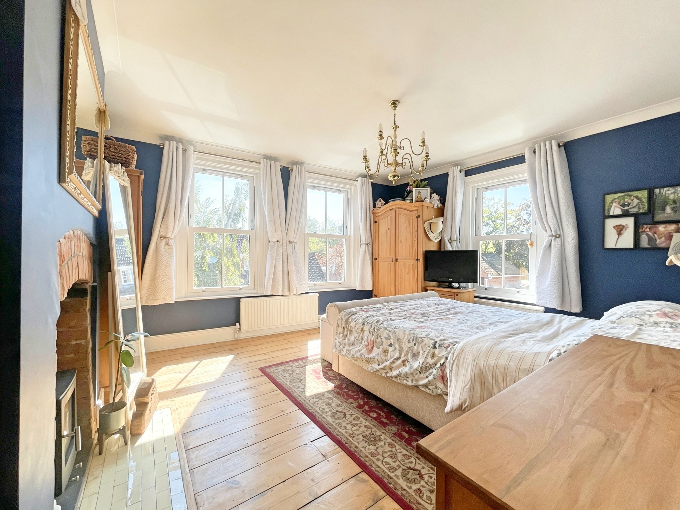 67 East Street bed1