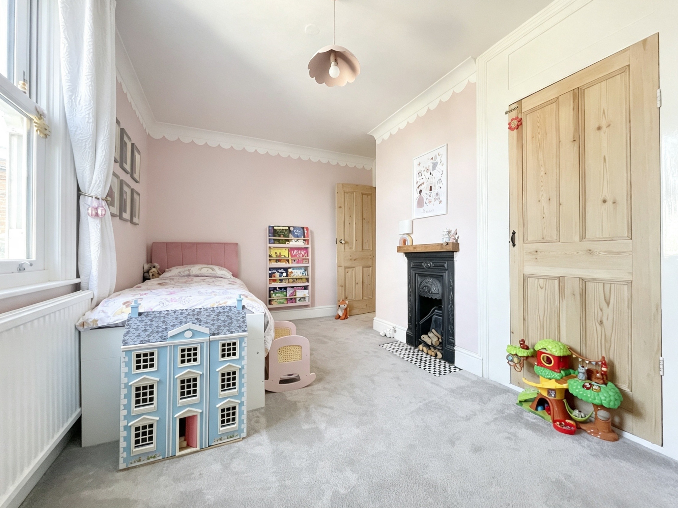 67 East Street bed2