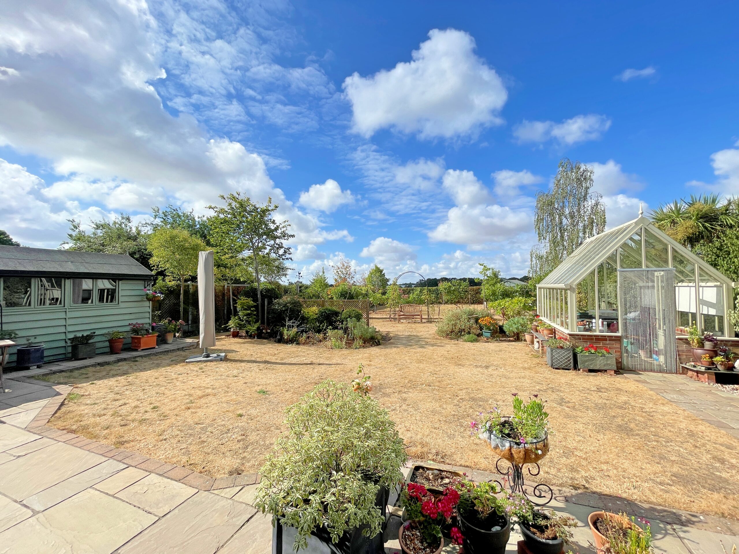 Weylands Garden